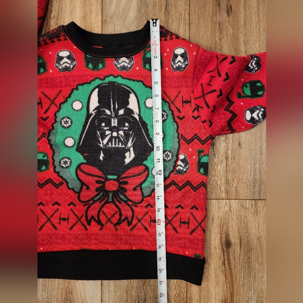 Star Wars Red and Green Sweater - Picture 7 of 8